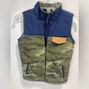 Carter's Blue and Green Camouflage Fleece Vest with Zipper and Pocket Size 10